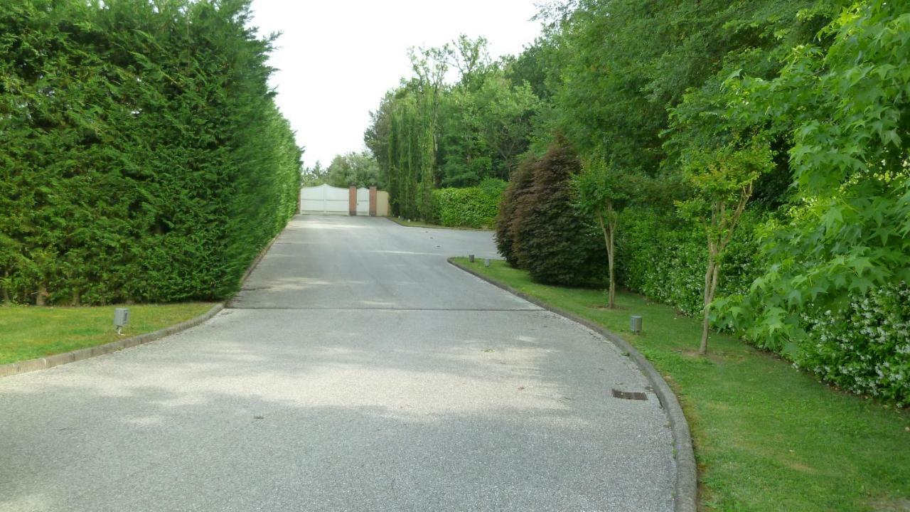 La Villa Nel Bosco Lucca Exterior foto